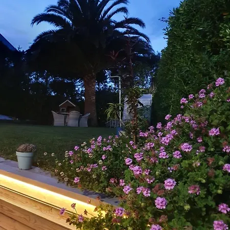 Vistas Al Mar, Urbanizacion Privada Con Piscina De Agua Salada